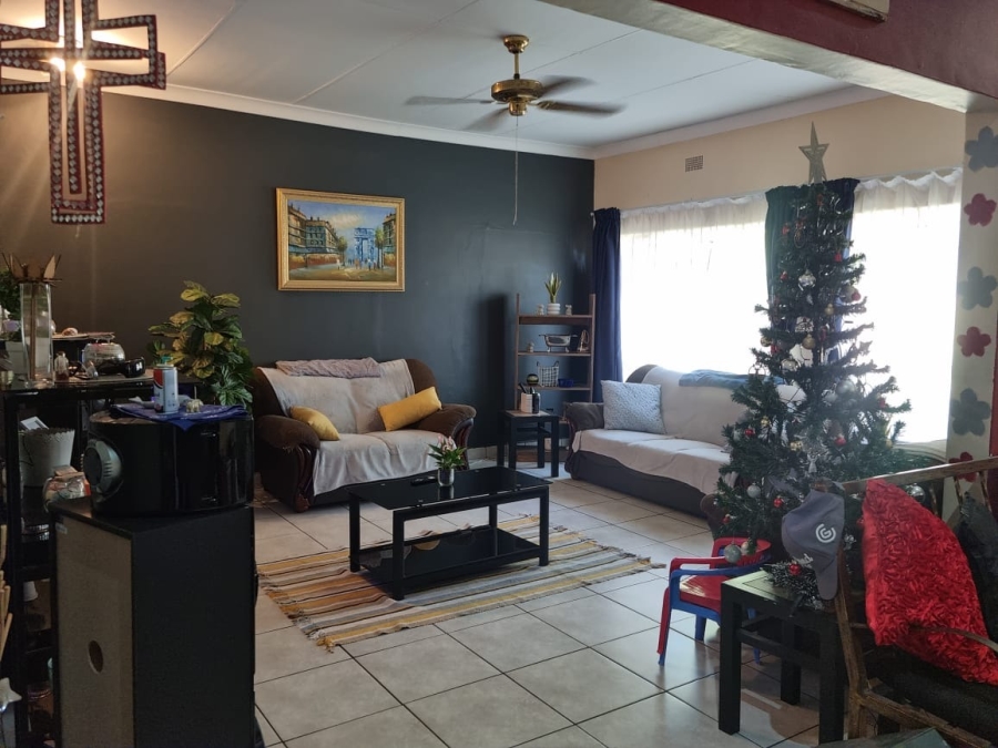 4 Bedroom Property for Sale in Parys Free State